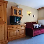 公寓 Gaestehaus Tirolergruss 佩特诺伊阿尔贝格