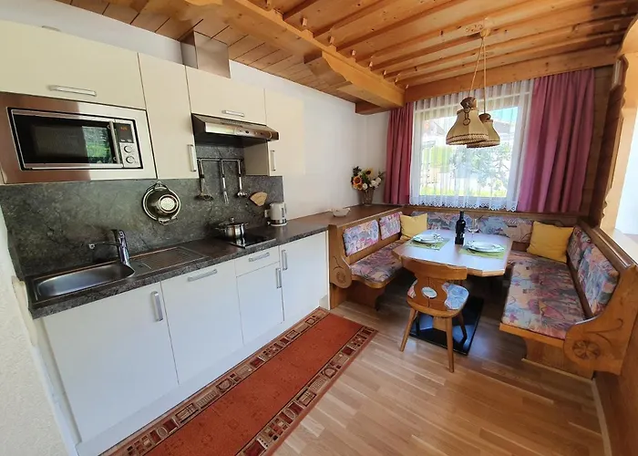 Gaestehaus Tirolergruss Lejlighed Pettneu am Arlberg